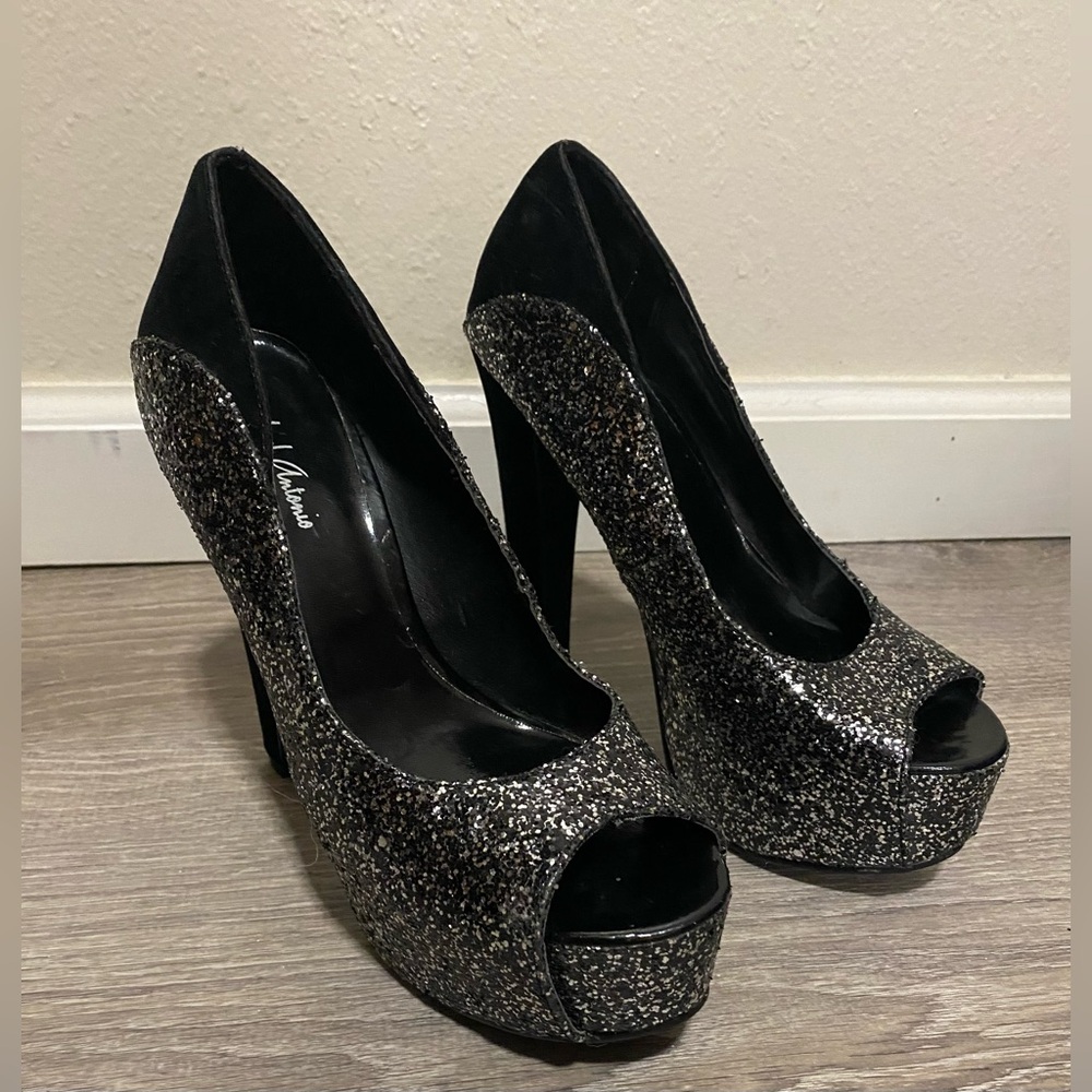 Michael Antonio Glitter Peep Toe Platform Heels - Picture 3 of 8